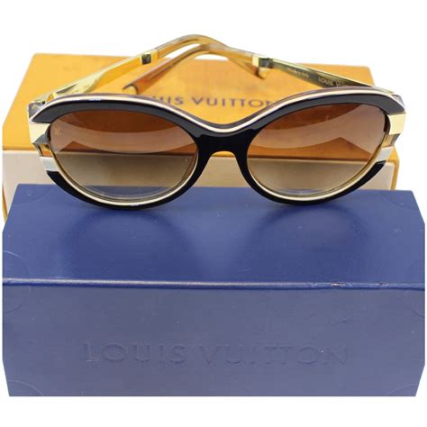 louis vuitton soupcon sunglasses|LV Petit Soupçon Cat Eye Sunglasses .